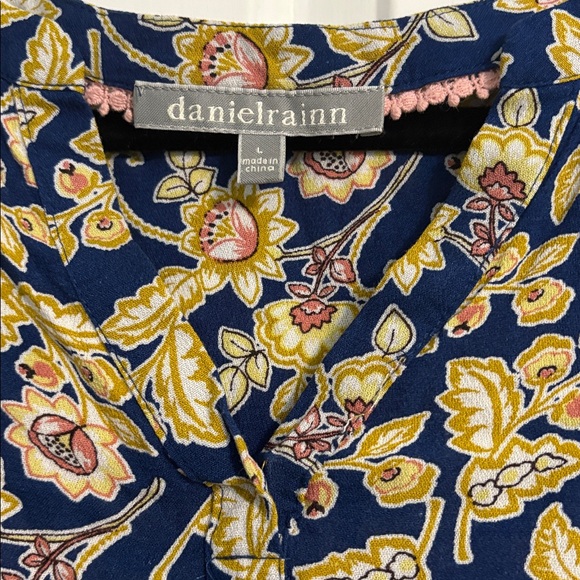Daniel Rainn Navy Blouse with Yellow Florals - Picture 2 of 7